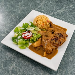 Pollo Guisado